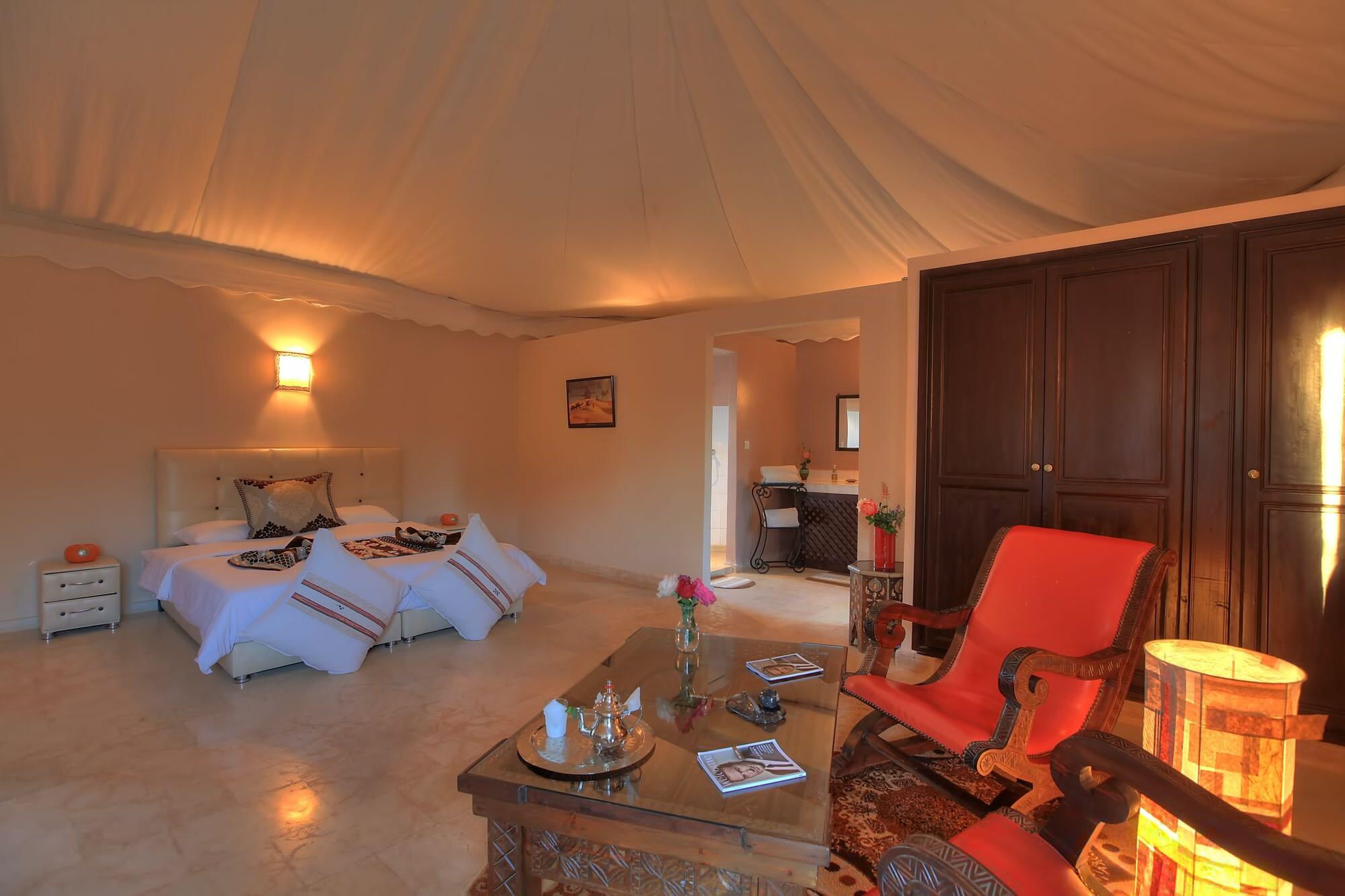 Villa Marco Au Jardin Des Senteurs El Ain المظهر الخارجي الصورة