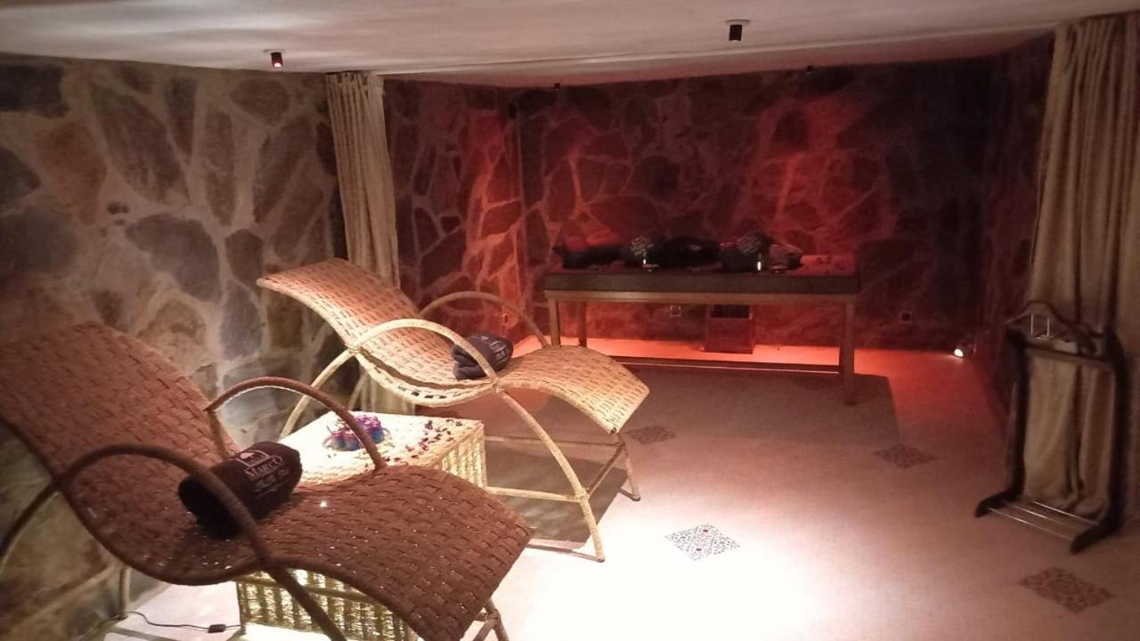 Villa Marco Au Jardin Des Senteurs El Ain المظهر الخارجي الصورة