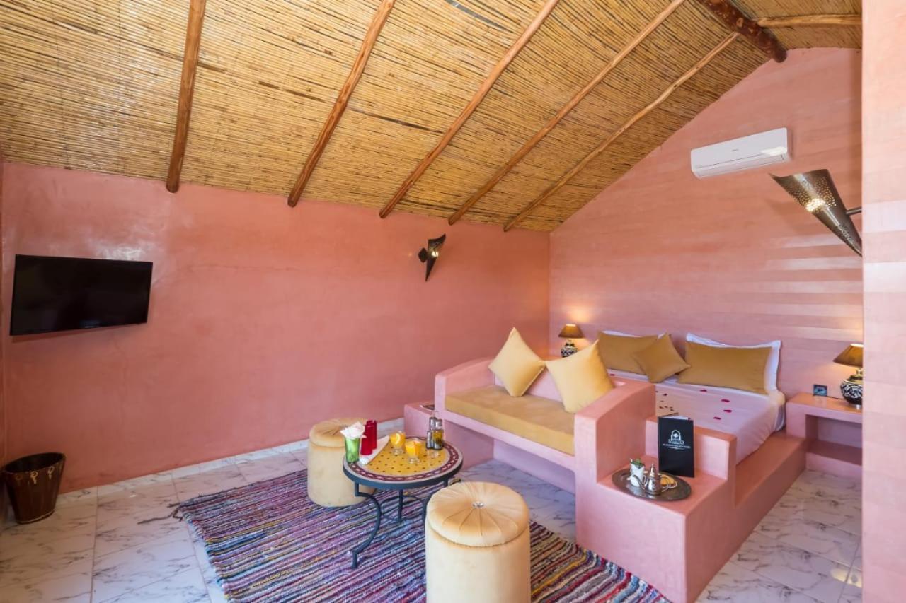 Villa Marco Au Jardin Des Senteurs El Ain المظهر الخارجي الصورة
