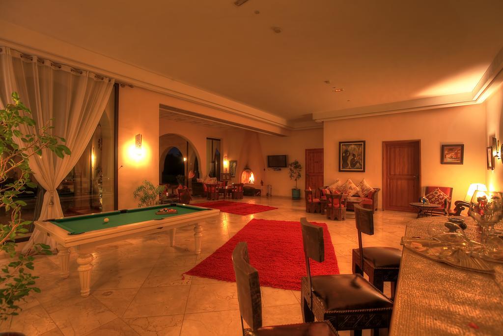 Villa Marco Au Jardin Des Senteurs El Ain المظهر الخارجي الصورة