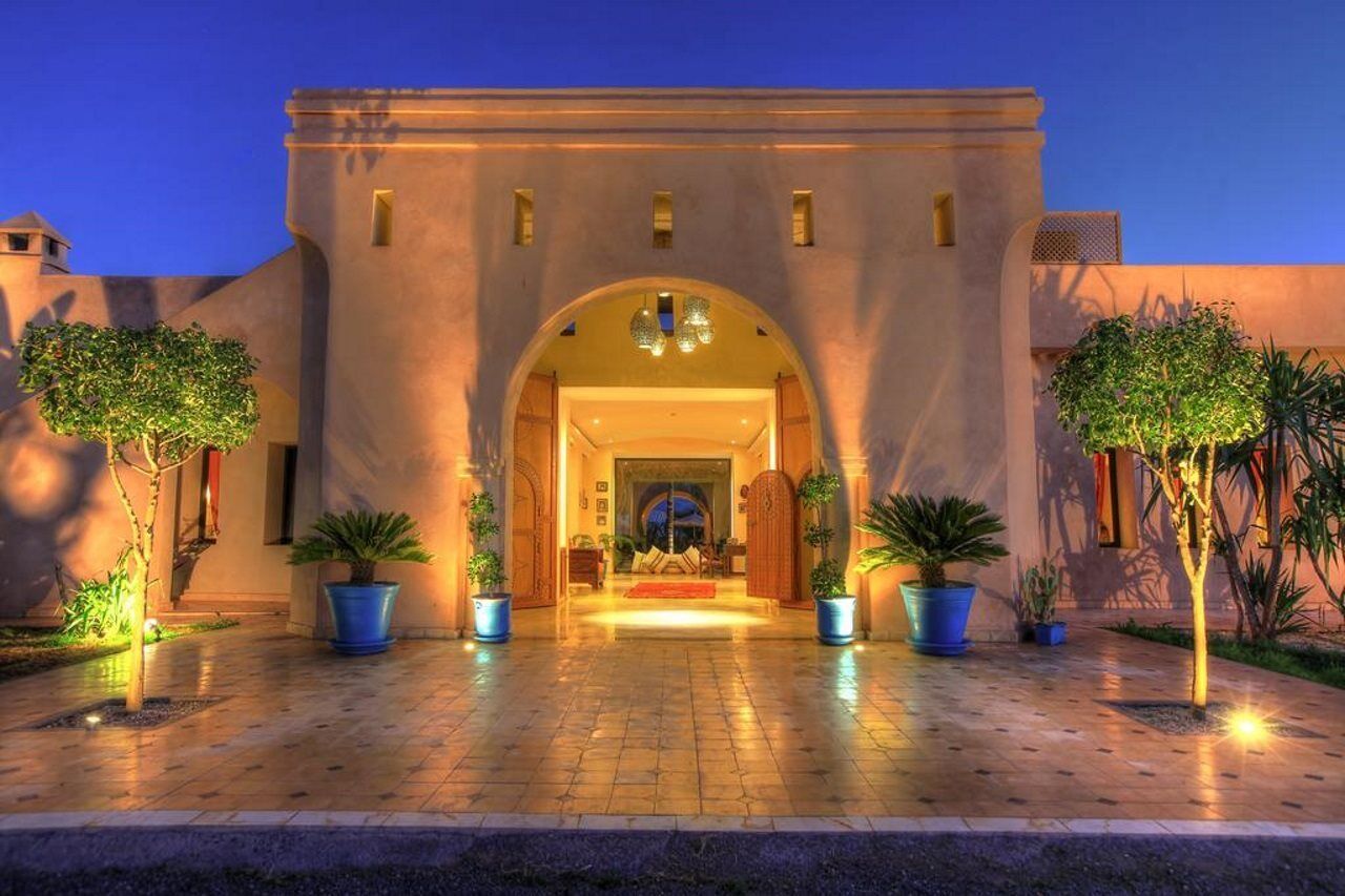 Villa Marco Au Jardin Des Senteurs El Ain المظهر الخارجي الصورة